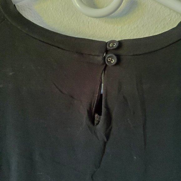 Banana Republic Petite (Petite Large black blouse) - Picture 4 of 8